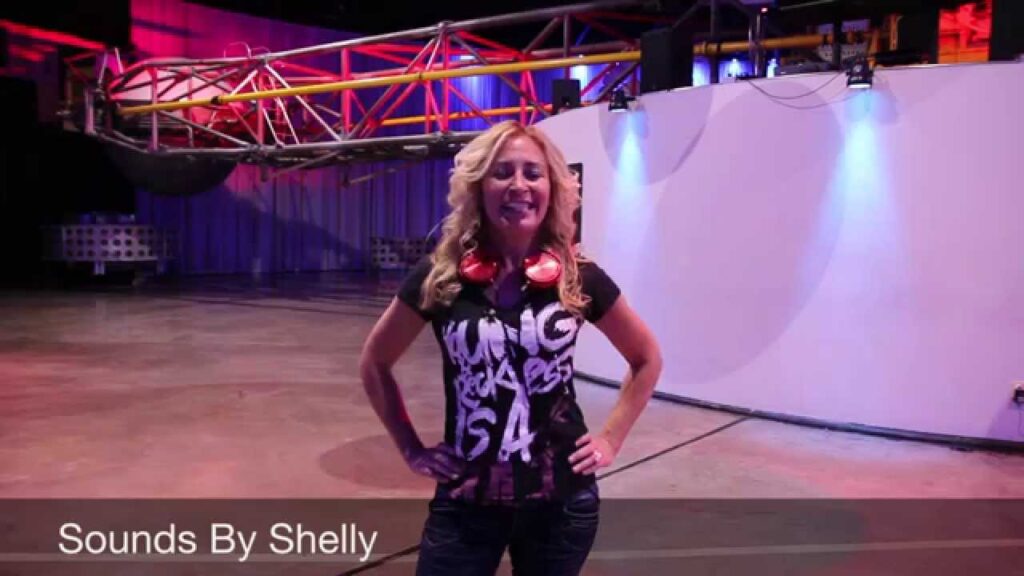 How to be a dj: quick tip on how you can further your dj career or grow your dj business.