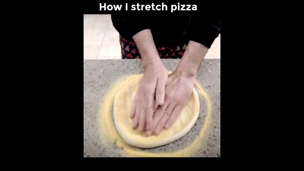 Method 1: how to stretch pizza base #shorts