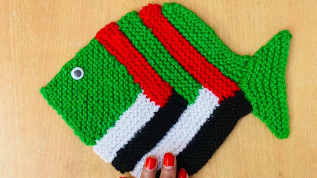 बिलकुल ही नए तरीक़े से बनाए मछली वाला पायदान  आसानी से । fish 🐠 doormat tutorial in hindi.