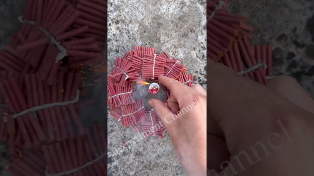 1000 crackers #shorts #firework #cracker #trick #diy