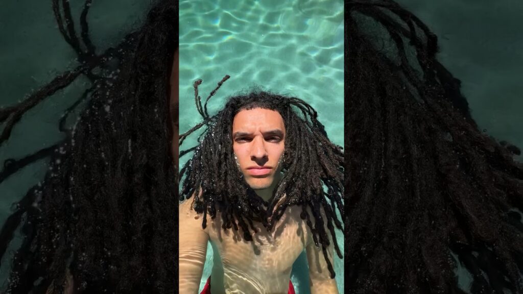 I swam with dreads and this happened😱