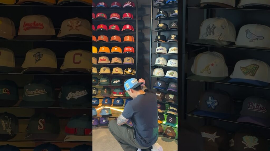 My fitted hat oasis🧢🏝️ #fitteds #fittedhats #hats #neweracap