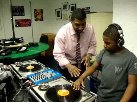 Demolition crew djs: how to dj work shop @ all star projects (nyc) {2011} 1/2