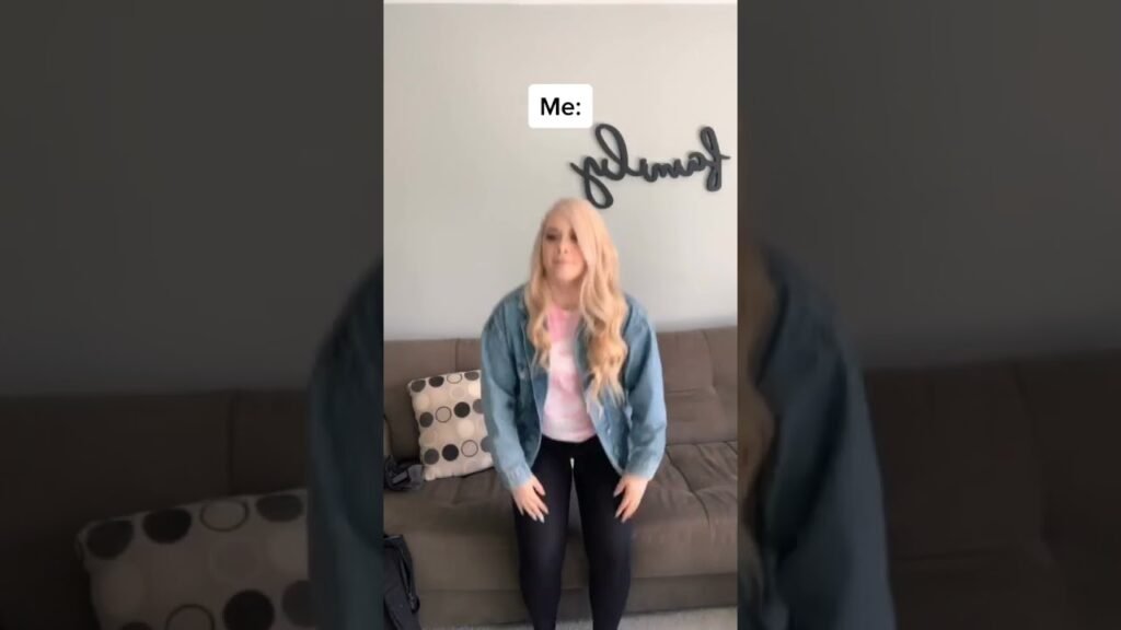 Mackenzie turner in school 🤣 #shorts