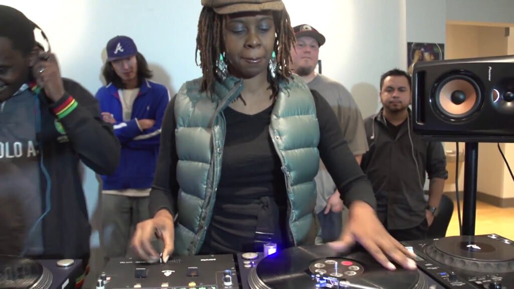 Skratcher dj cypher! #djcypher #scratchdjs #scratchdjacademy