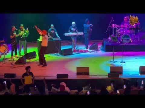 Tarsem jassar live show in calgary || galwakdi song || canada live show tarsem jassar